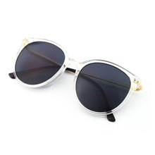 Load image into Gallery viewer, Sunglasses Women Oversize Lens Luxury Vintage