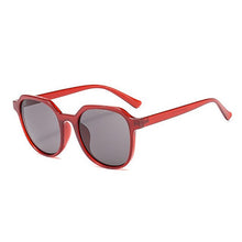 Load image into Gallery viewer, 2019 New Fashion Women Cat Eye Classic Polarized Sunglasses